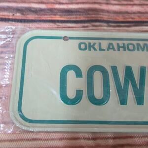Vintage 1980s steel bicycle license plate mini Oklahoma sealed - Cowboy